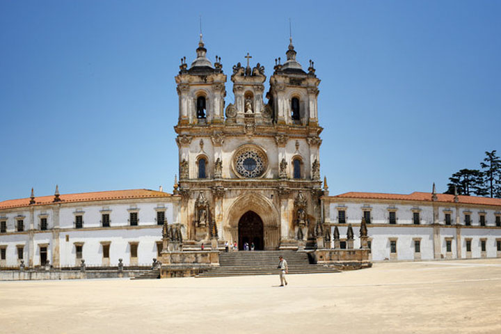 Monastery of Alcobaça Monastery of Alcobaça